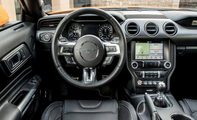 Ford Mustang - Vehicle Image