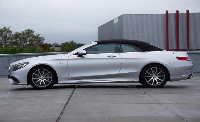 Mercedes Benz S Class - Vehicle