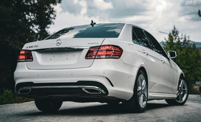 Mercedes Benz S Class - Vehicle